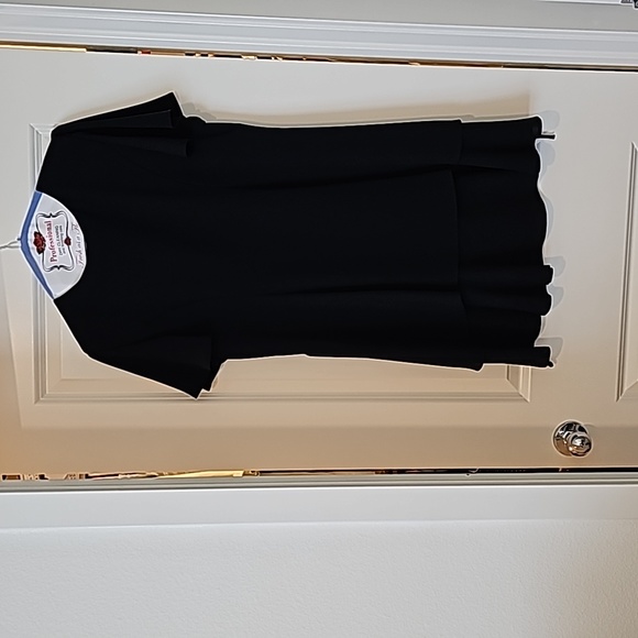 Black Cocktail Dress size 12 - Picture 2 of 2